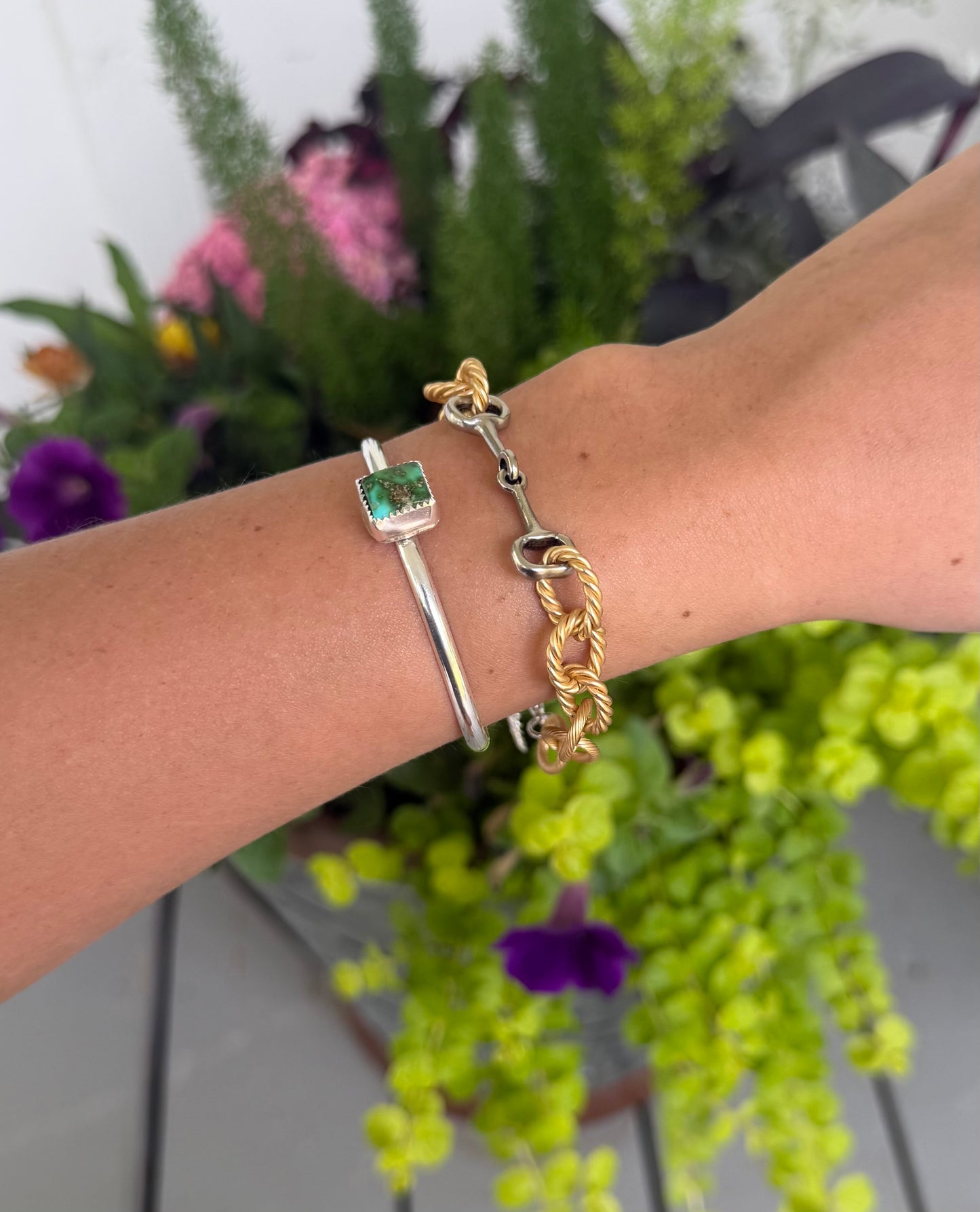 Bitty bracelet