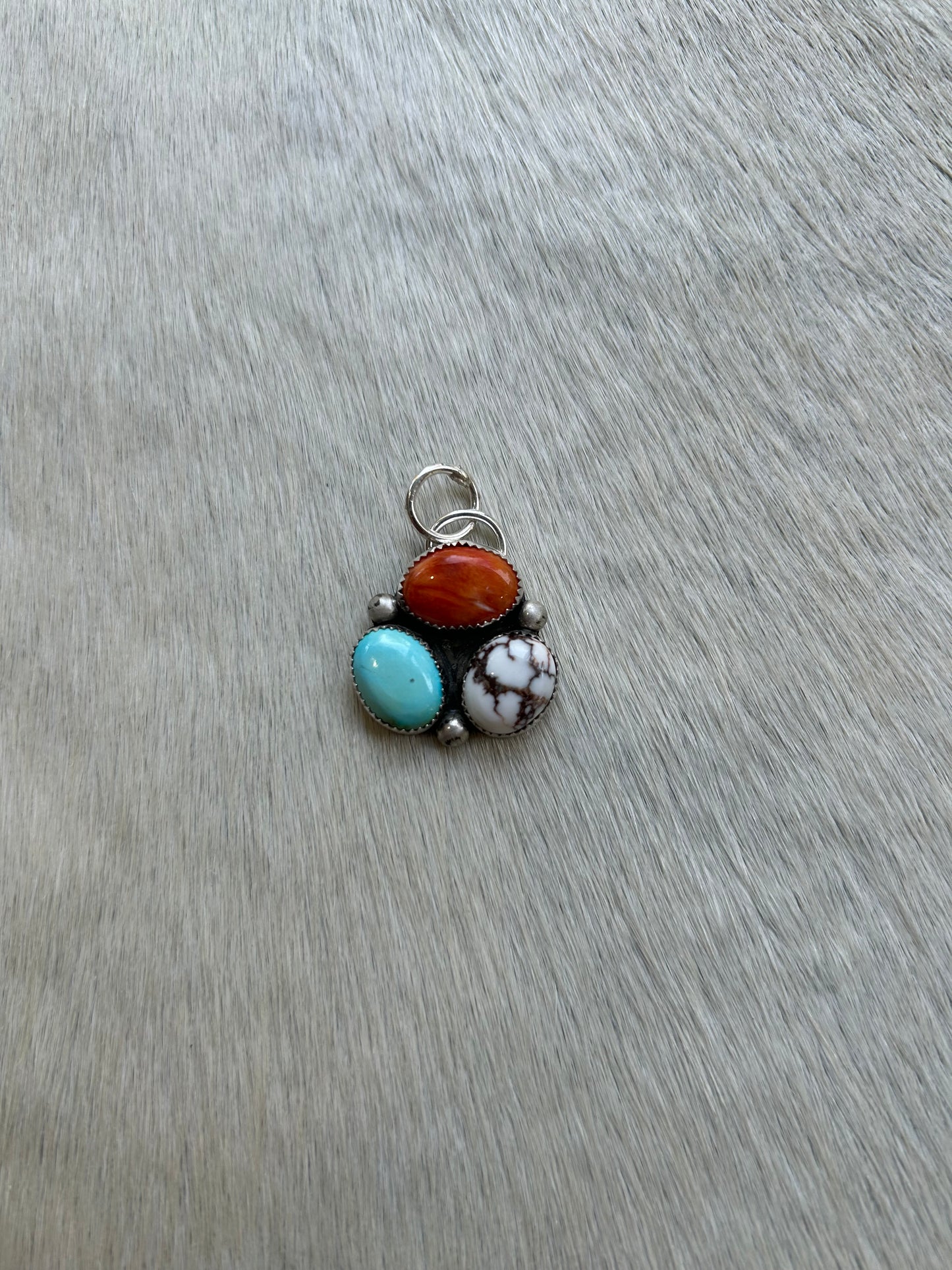 Multi stone pendant