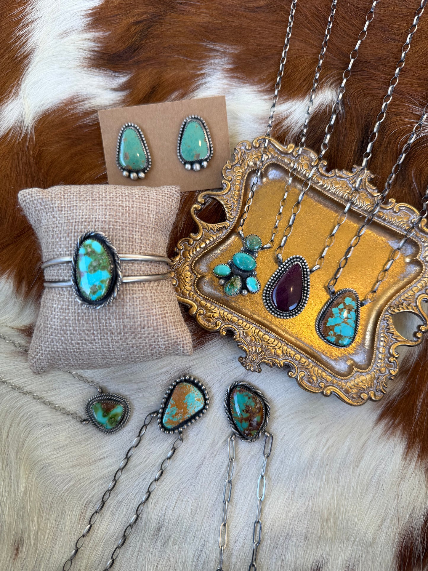 Purple spiny necklace