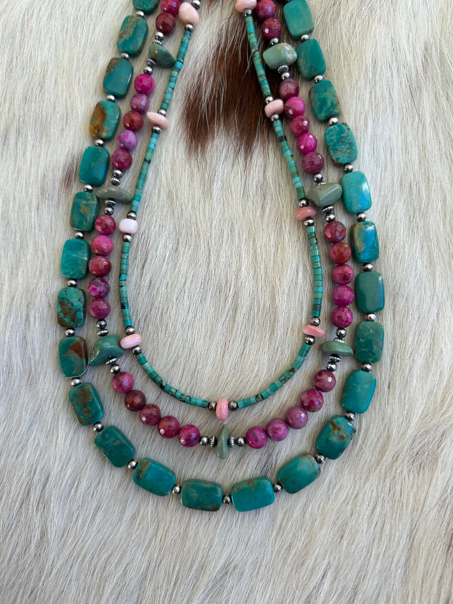 Pink with turquoise chips