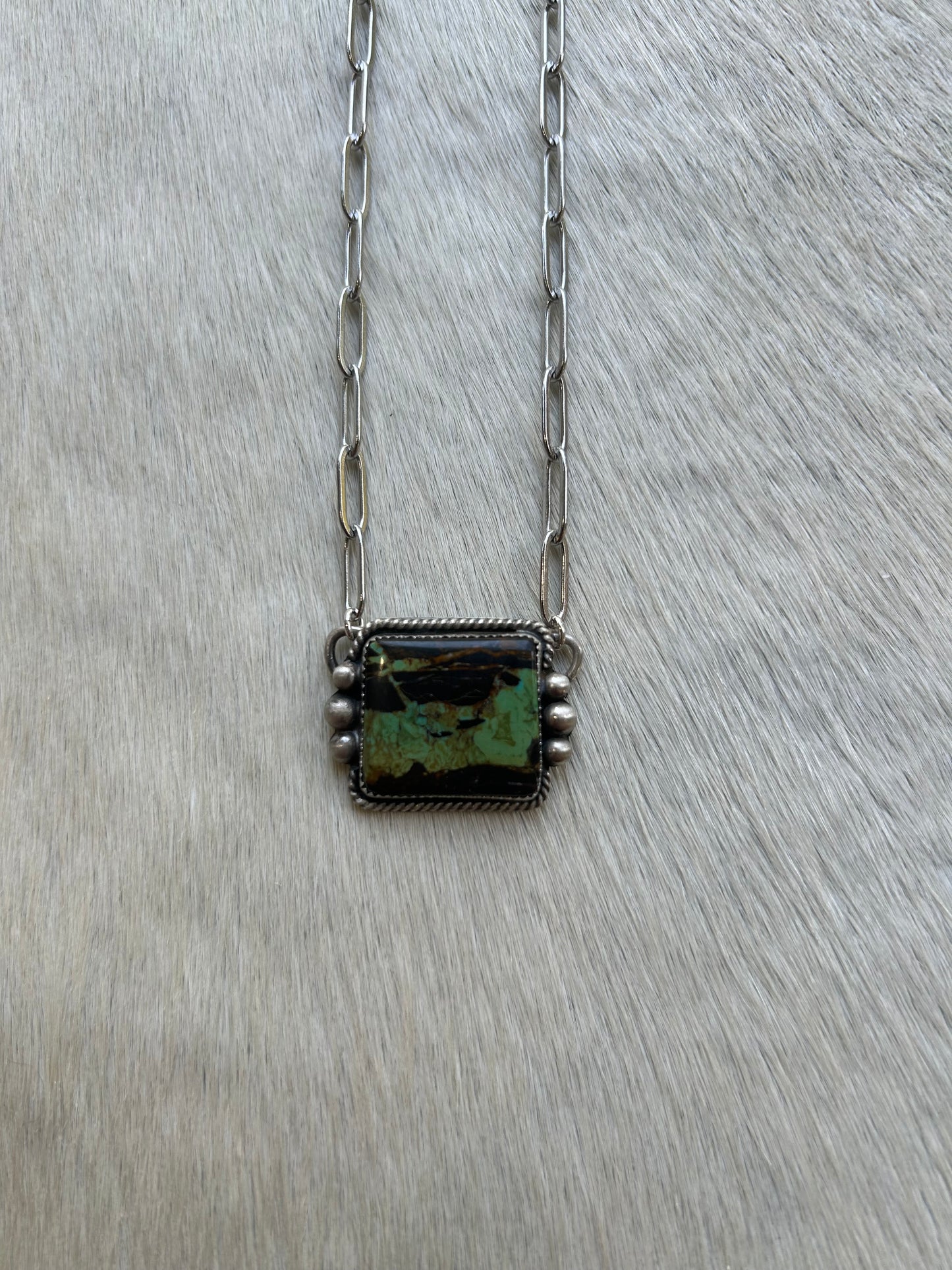 Blackjack bar necklace
