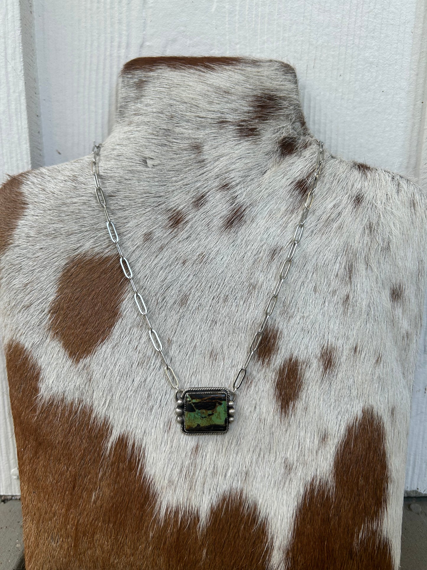 Blackjack bar necklace