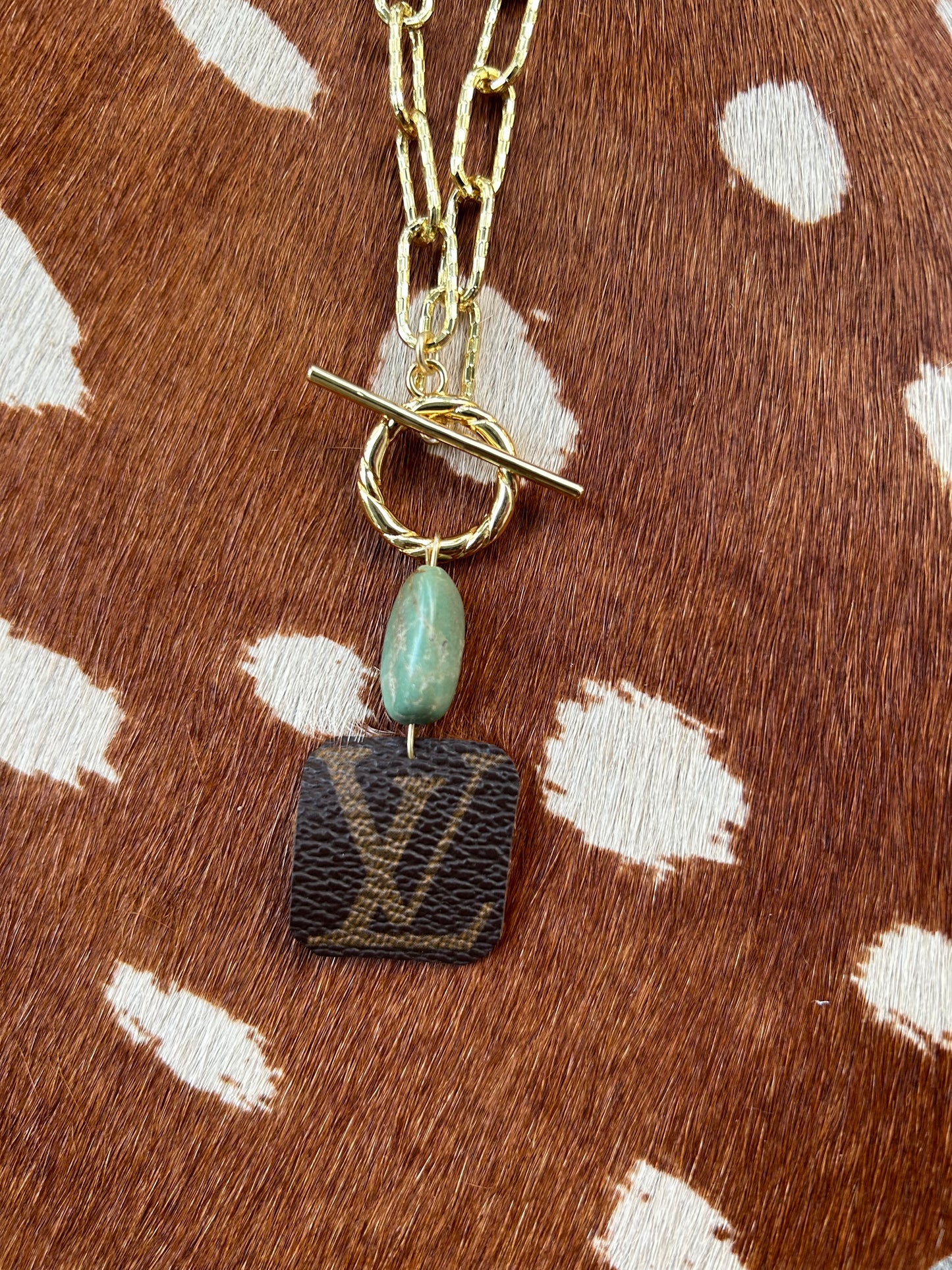 Gold LV