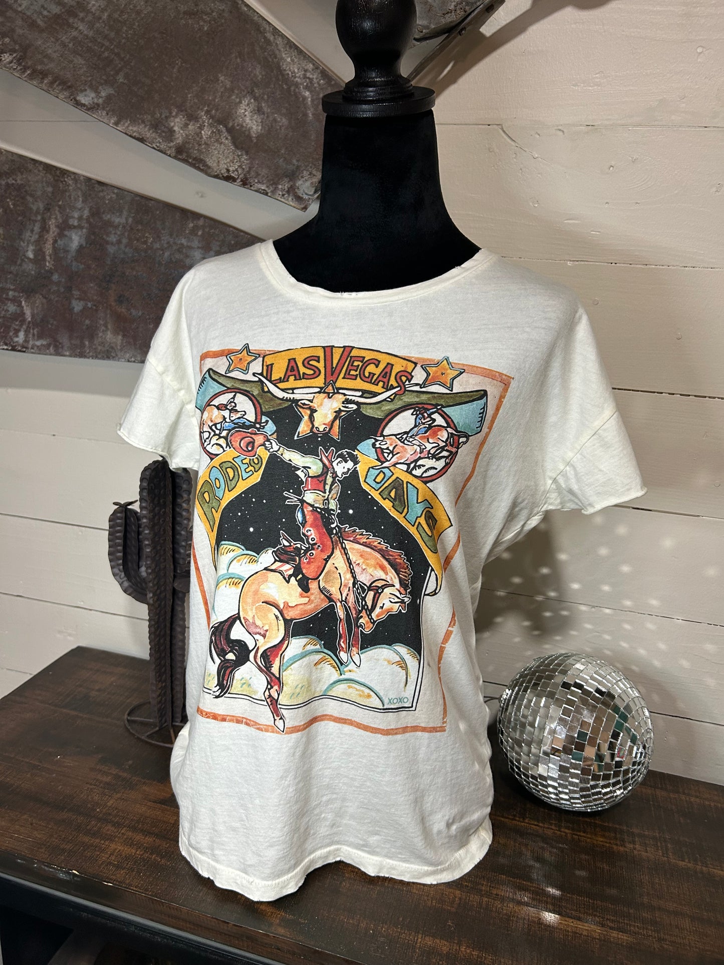 Size small - Graphic tees
