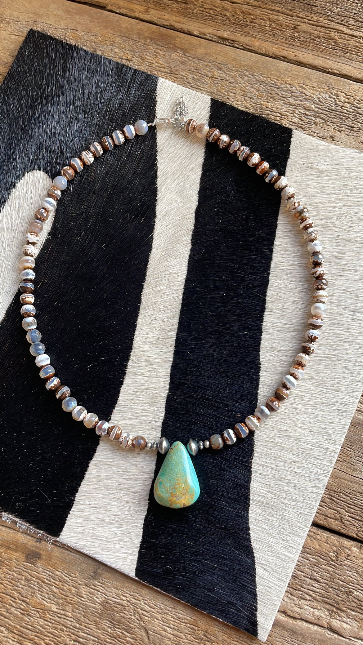 Agate and turquoise