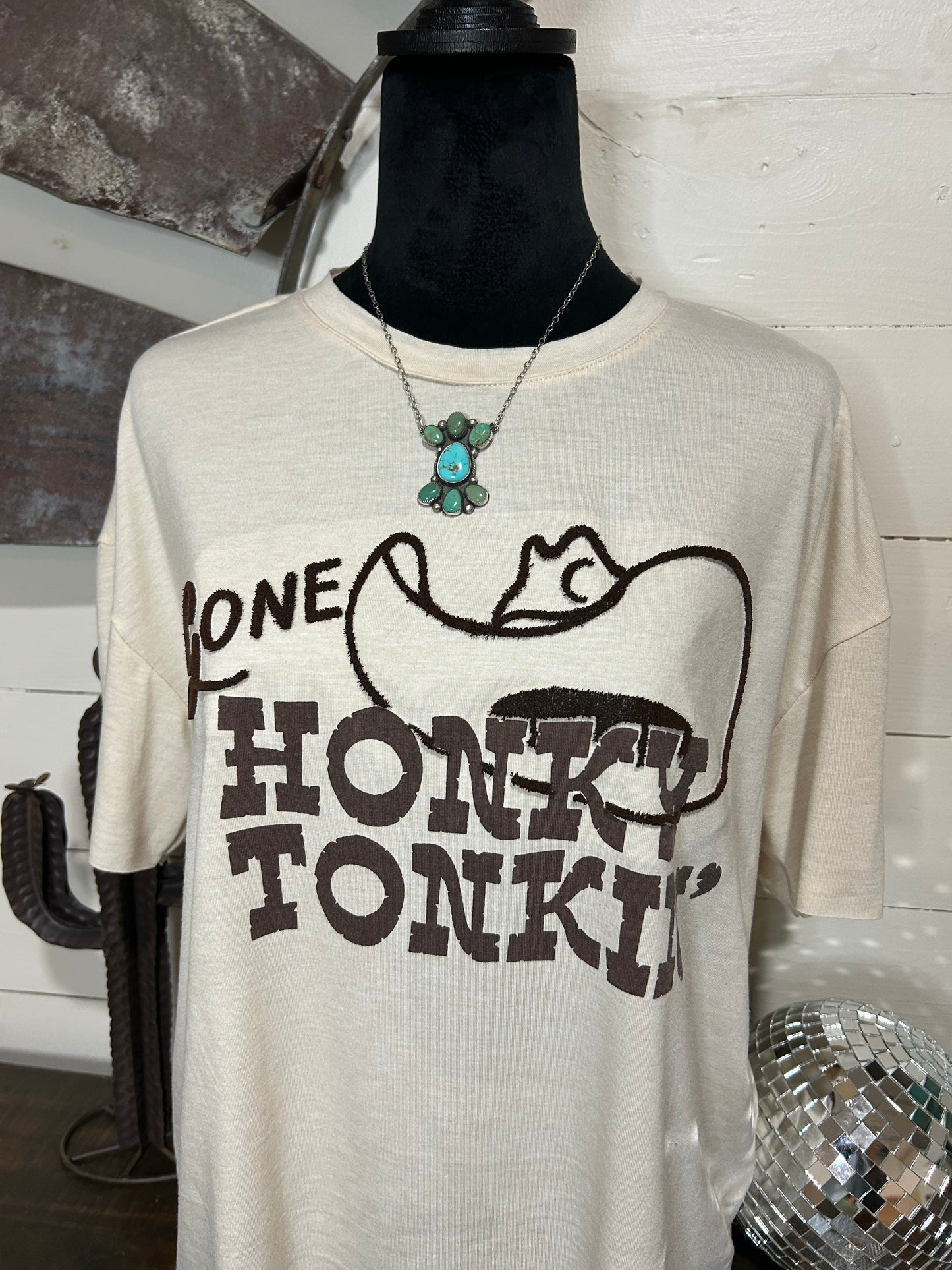 Gone Honky Tonkin