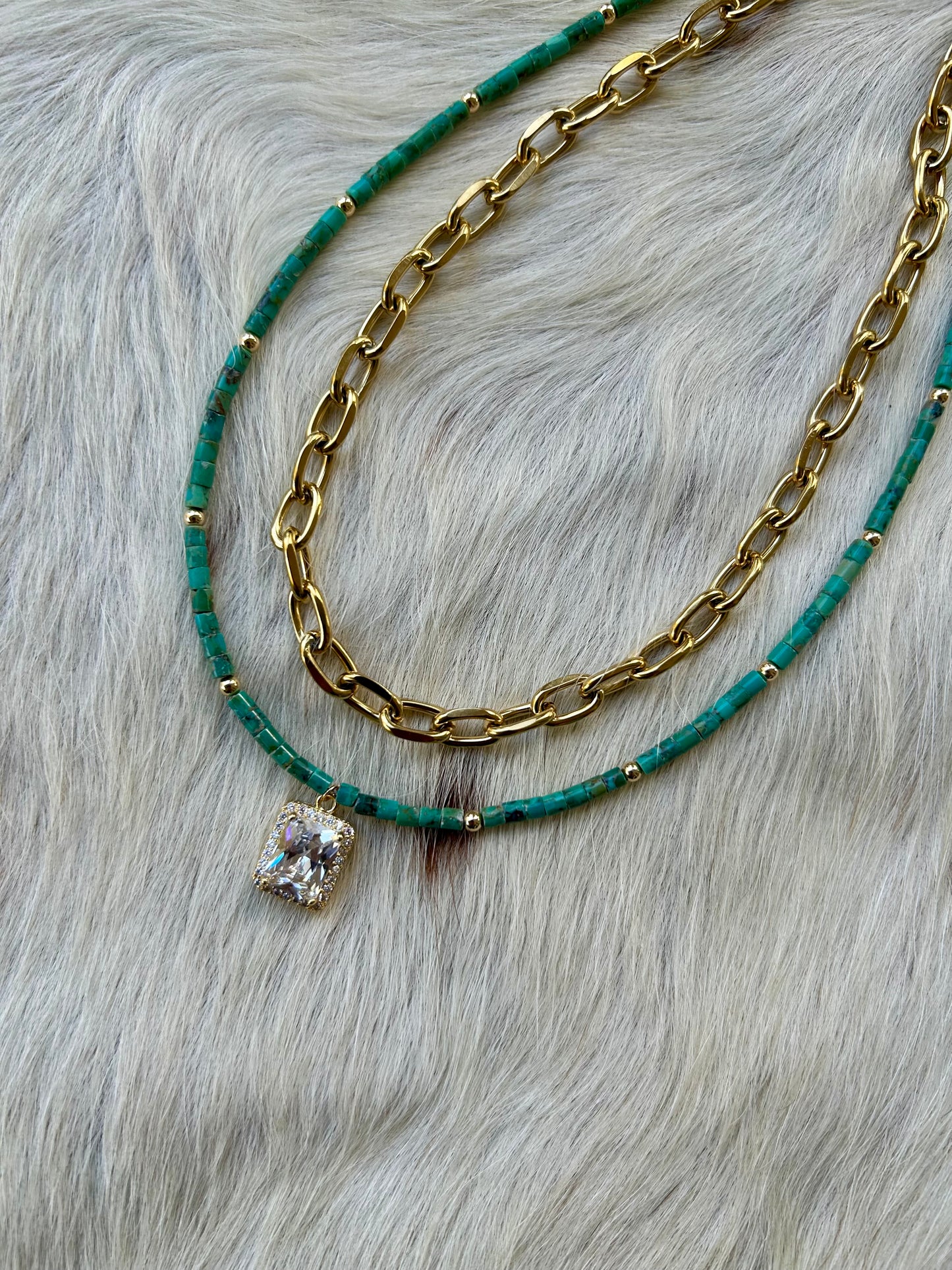 Genuine turquoise and gold diamond