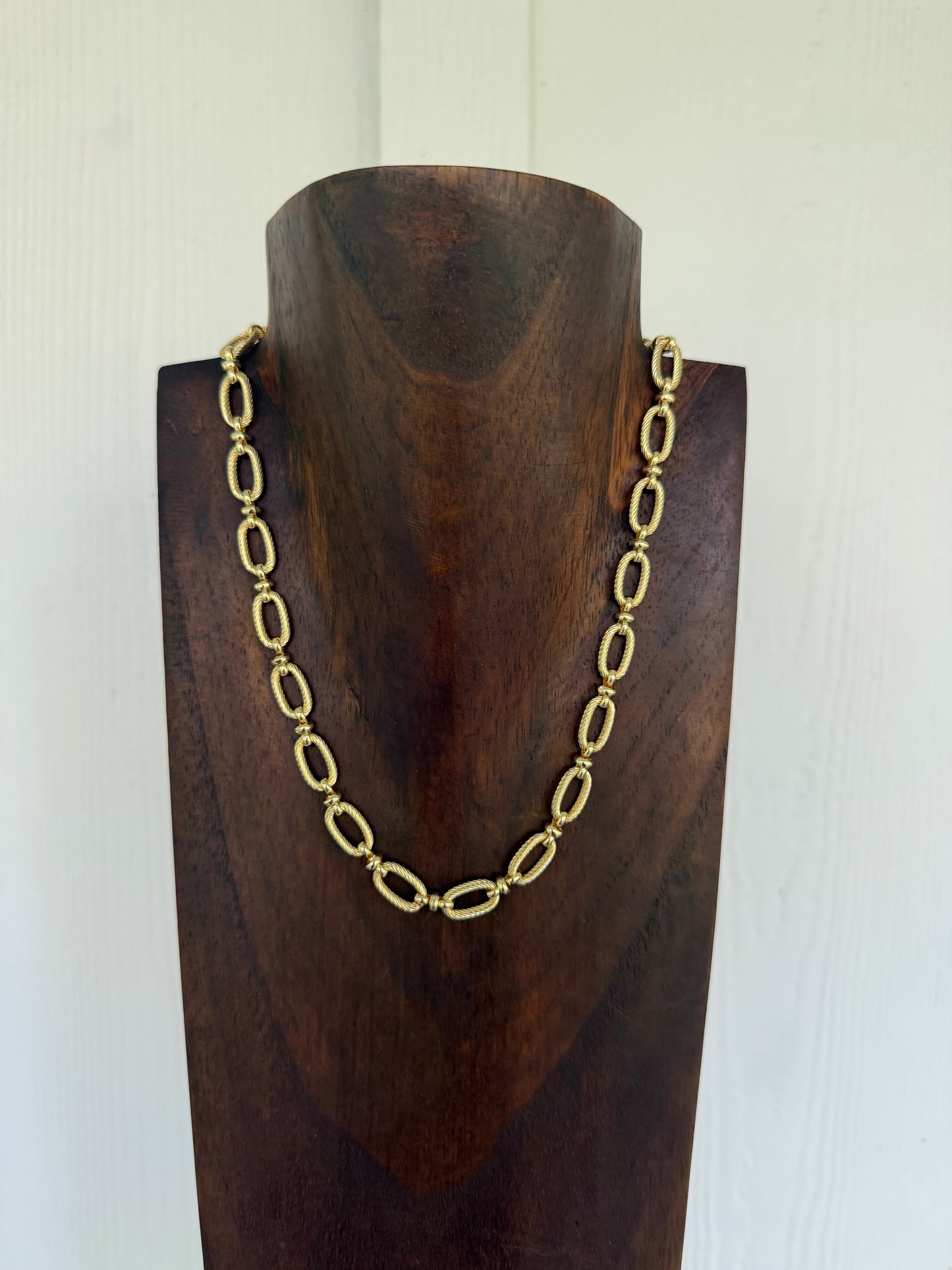 Gold plated oval link chain