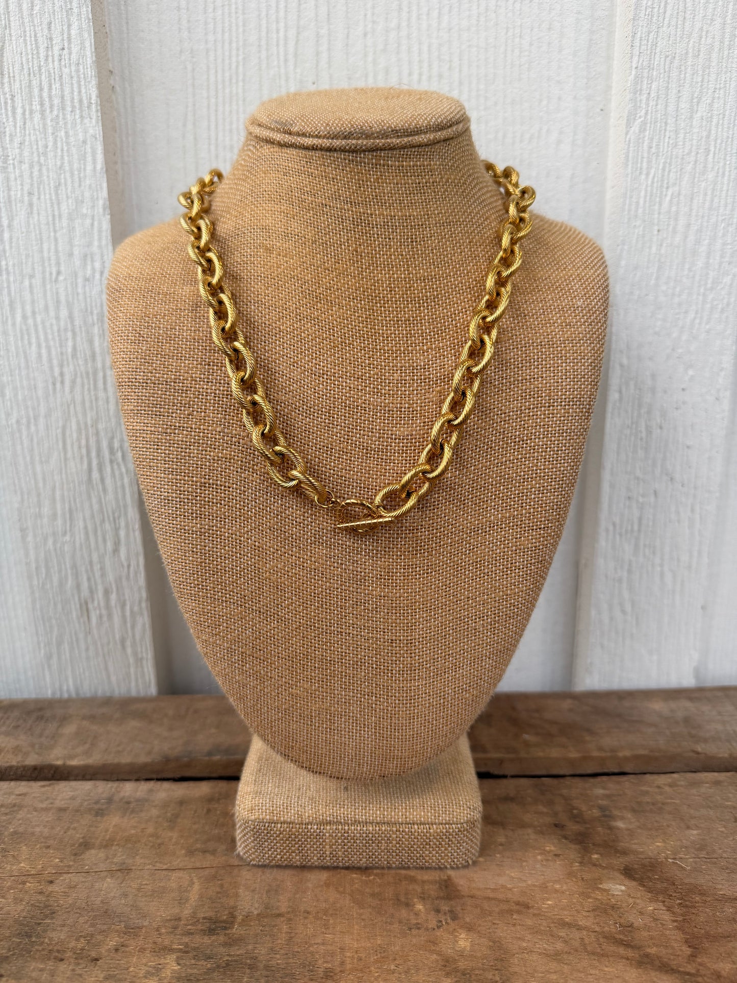 Chunky gold rope chain necklace