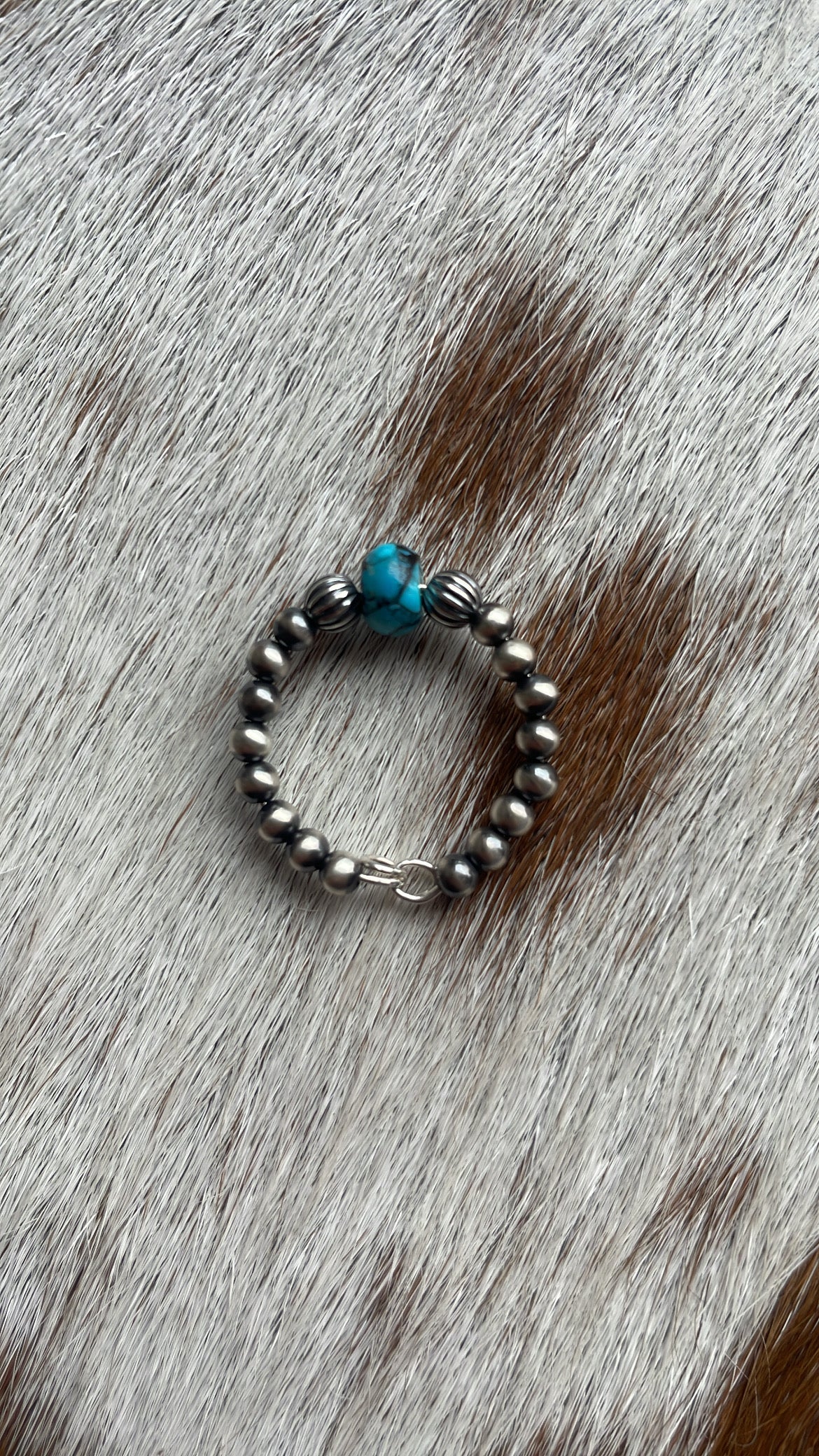 Turquoise and pearls ring