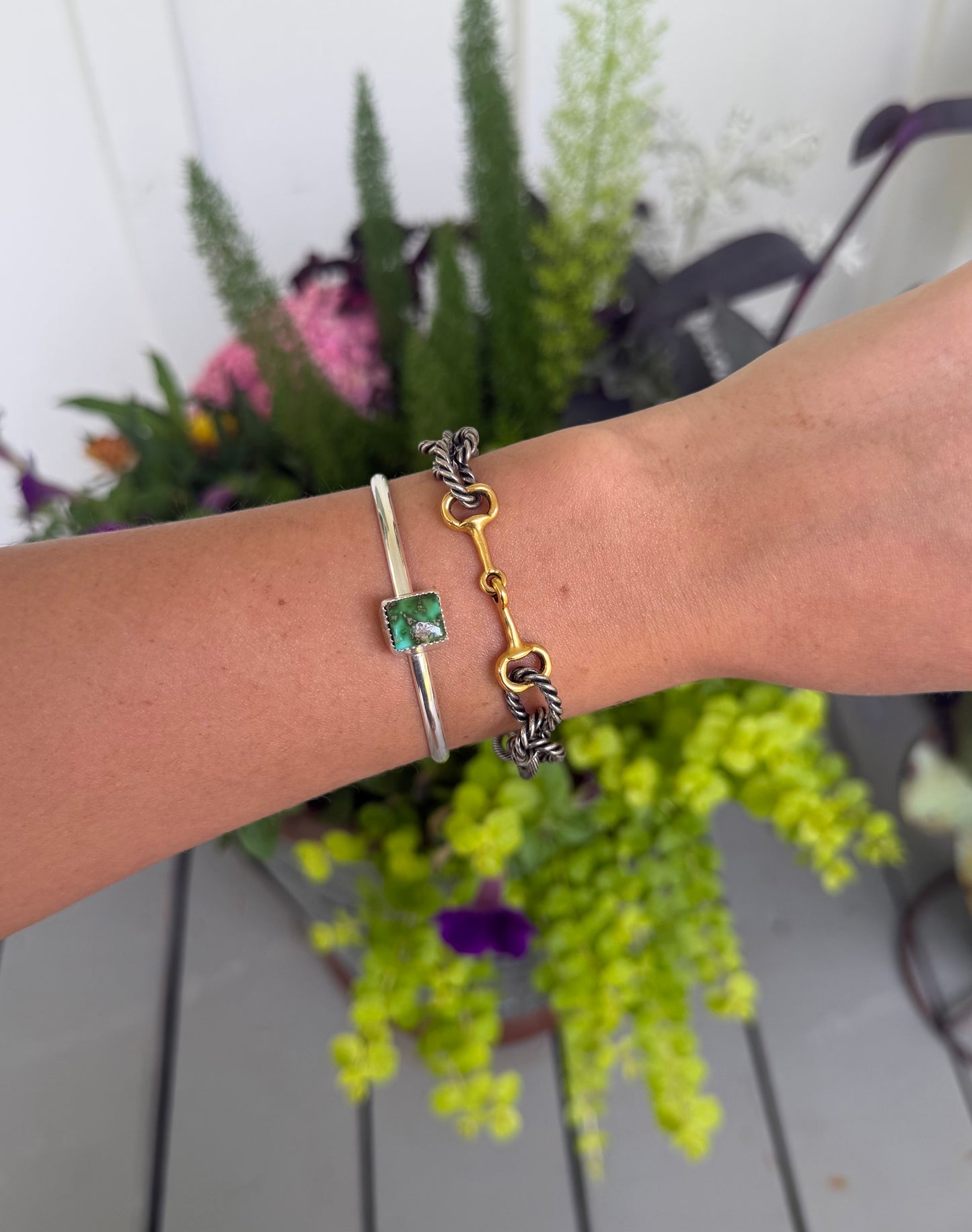 Bitty bracelet