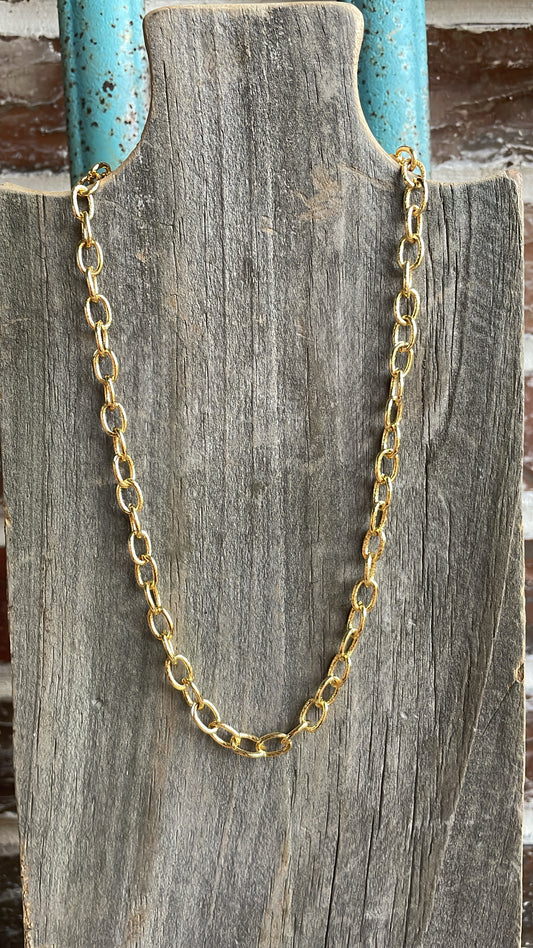 Gold oval chain