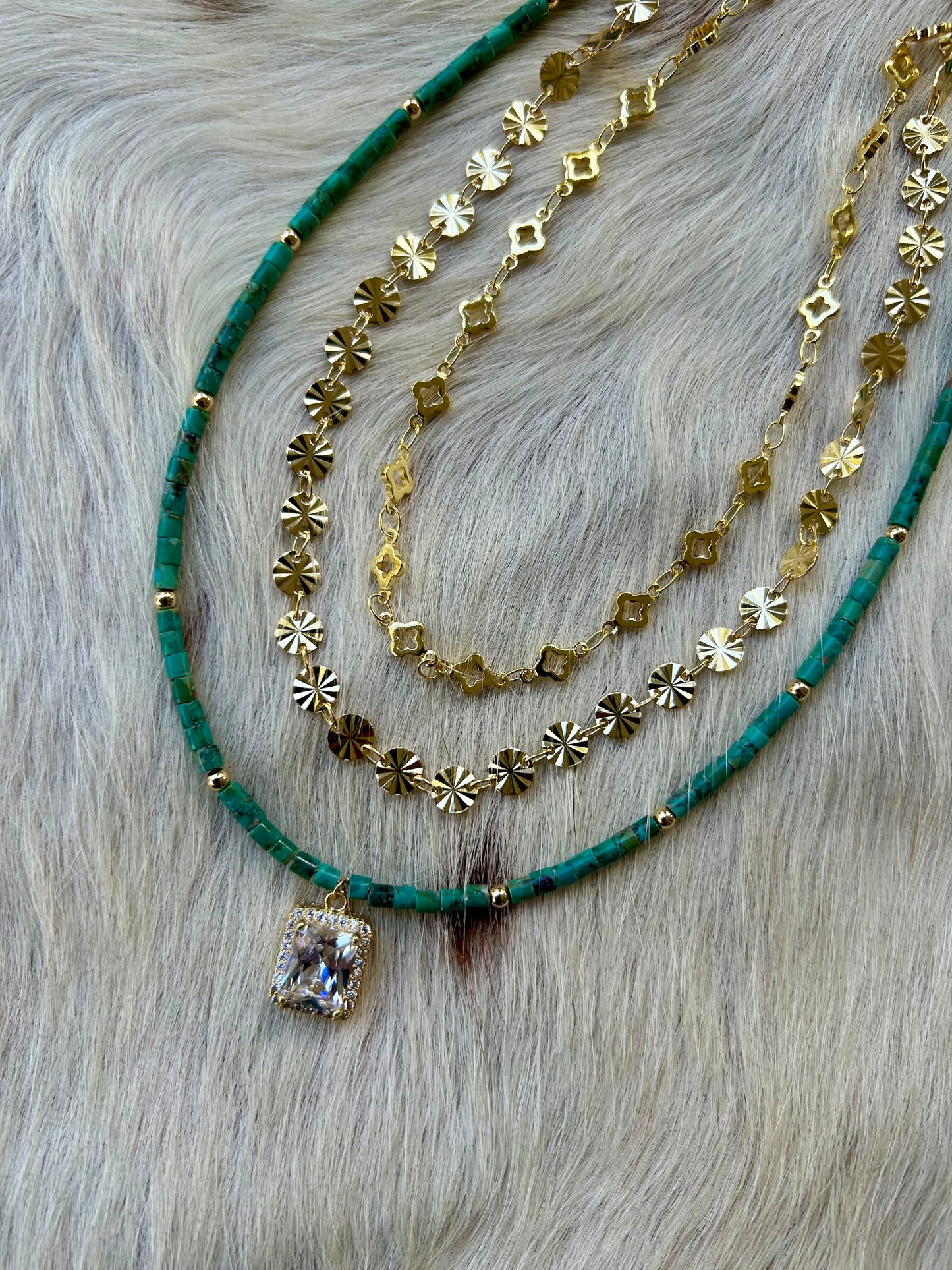 Genuine turquoise and gold diamond