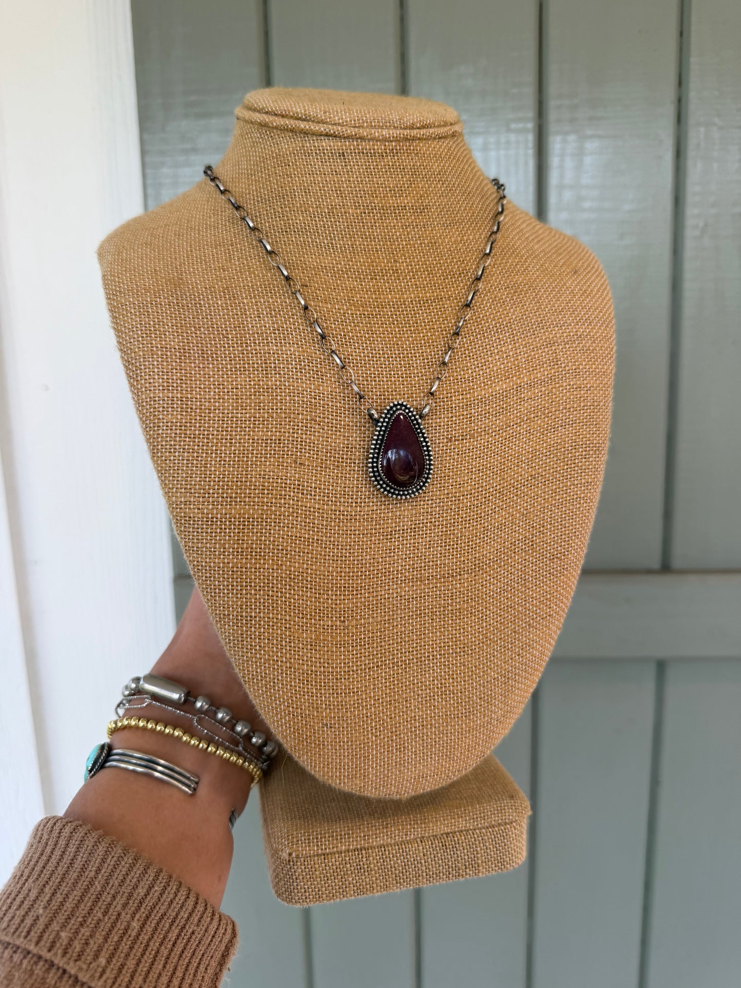 Purple spiny necklace