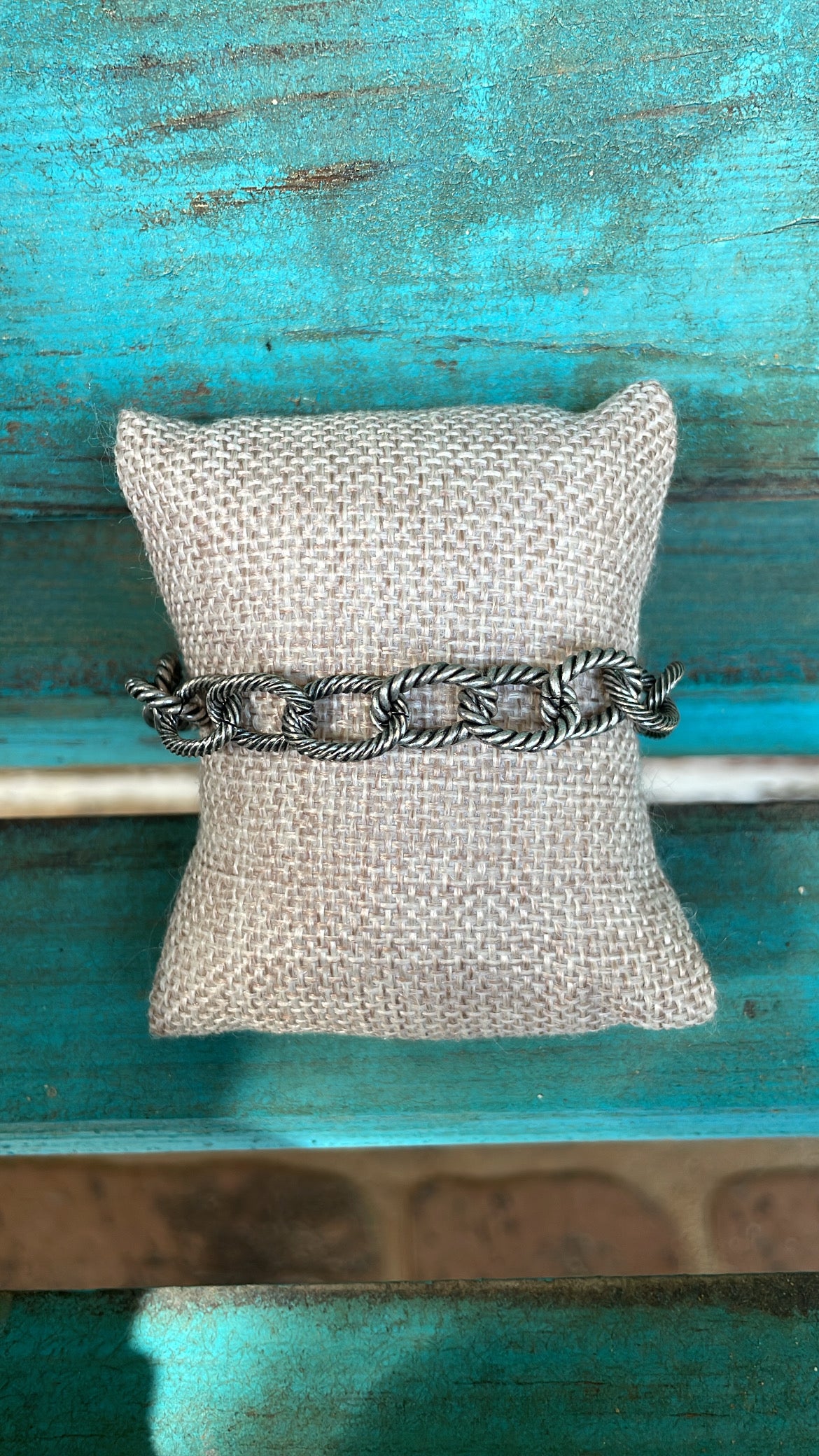 Chain smokin’ bracelet