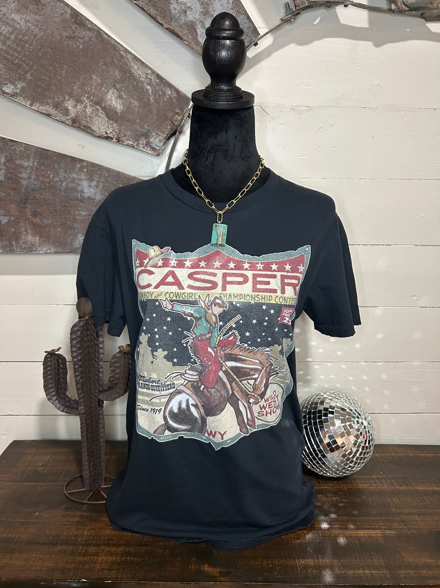 Size small - Graphic tees