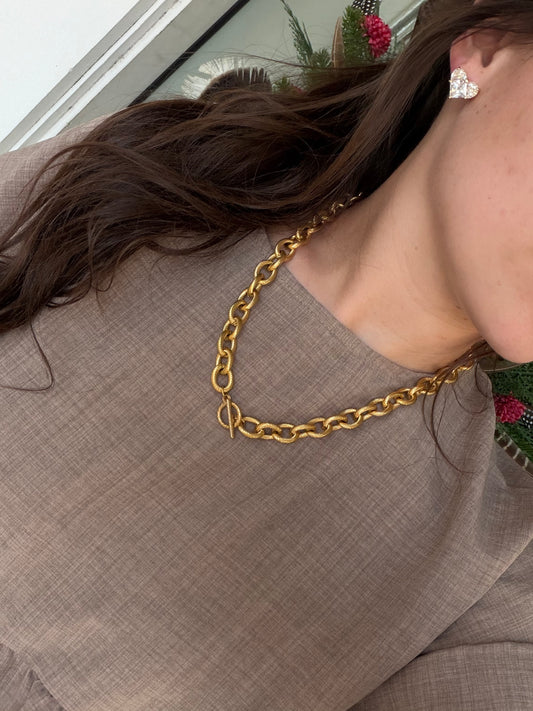 Chunky gold rope chain necklace