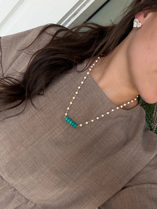 Gold pearl chain with faux turquoise