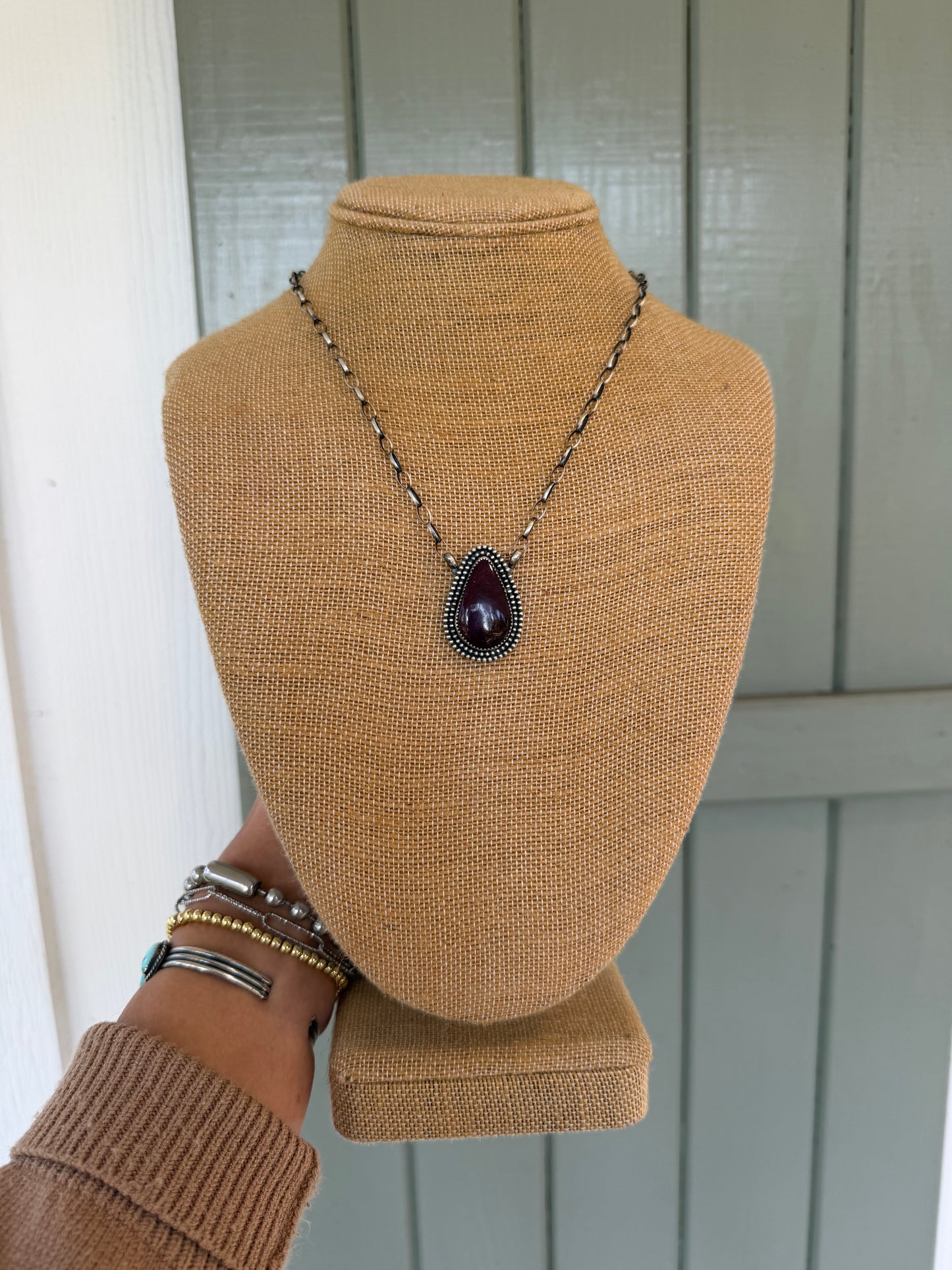 Purple spiny necklace