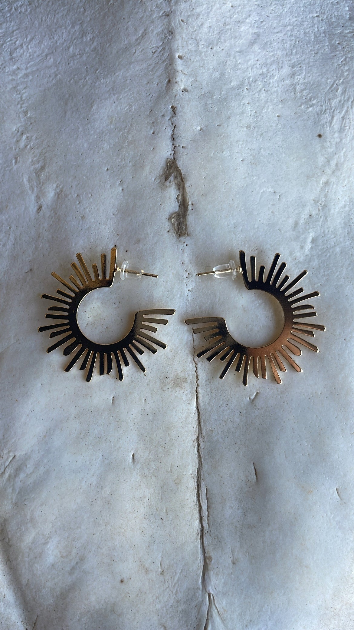 Sunkissed hoops